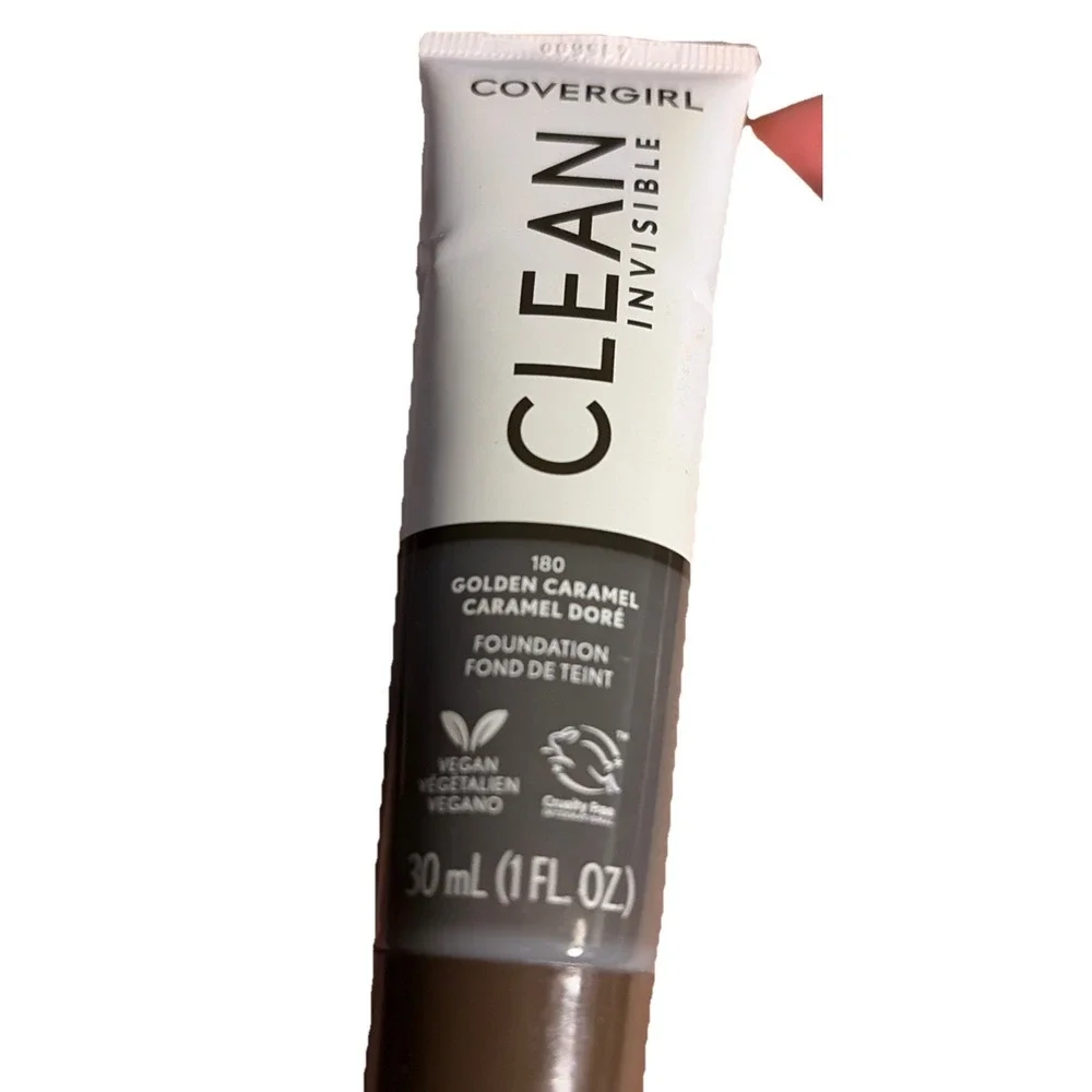 Covergirl Clean Invisible Foundation 180 Golden‎ Carmel